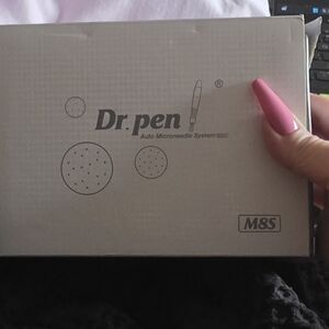 Brand NEW Dr. Pen M8S Microneedle System - Gray